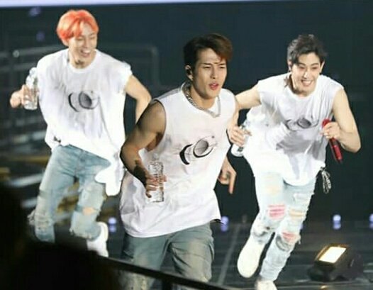 Jung9395's tweet photo. ชอบ เวลาเห็นพวกนายอยู่ด้วยกัน
ชอบรอย���ิ้มชอบเสียงหัวเราะพวกนาย
   I love GOT7. รักพวกนายนะ
 #igot7thailand
#bambam1a #MarkTuan #JacksonWang #Yugyeom  #Youngjae #JAEBEOM #JINYOUNG #뱀뱀  #GalleryMarkTuan 
 #진영 #갓세븐 #GOT7
#GOT7WORLDTOUR
#GOT7_KEEPSPINNING https://t.co/PHcqJjQQWl