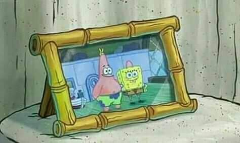 ImagenRetro's tweet image. No hay nada más tierno que ver a Patricio intentar ponerle "cuernitos" a Bob Esponja porque no tiene dedos JAJAJAJSJJA.
