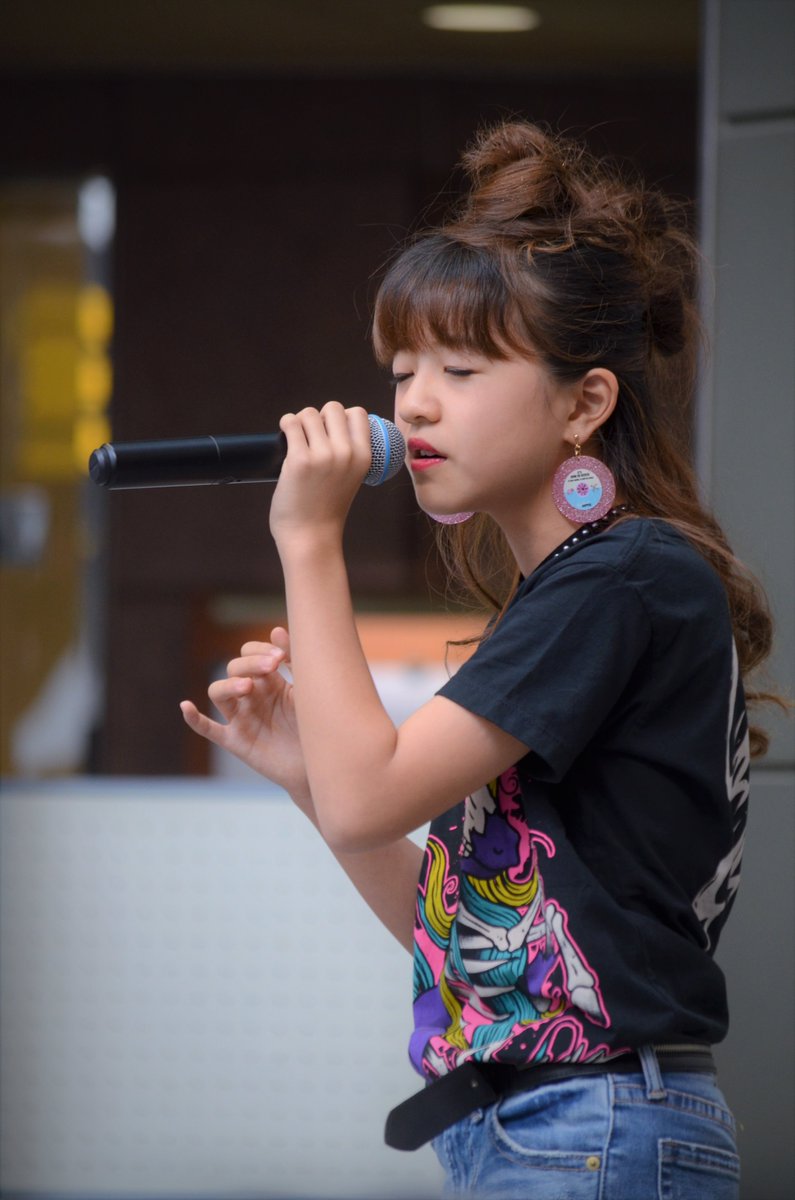 iexps57's tweet photo. 😃#ひなた ちゃん in 🎤#IDOL_ZIP Vol.3@#あべの #ルシアス 1F #Aステージ 2019.6.9

😍#ロック な #スタイル #お気に入り #ユニコーン やっぱり 💖#モデル系コーデ な #ステージ 👍#パフォーマンス…📷

🐤#陽愛 #hinata #JS6 #モデル系シンガー #TikToker🐥#ぴよぴよ2🐥
#とにかくフォロー #RT https://t.co/udWnIPujIe