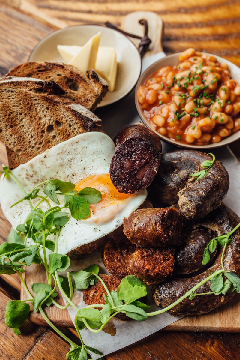 Sunday Funday with our sharing brunch platter for two, or just to yourself... 😏

Serving brunch today 11-4 🍽 ochojq.com/our-menu