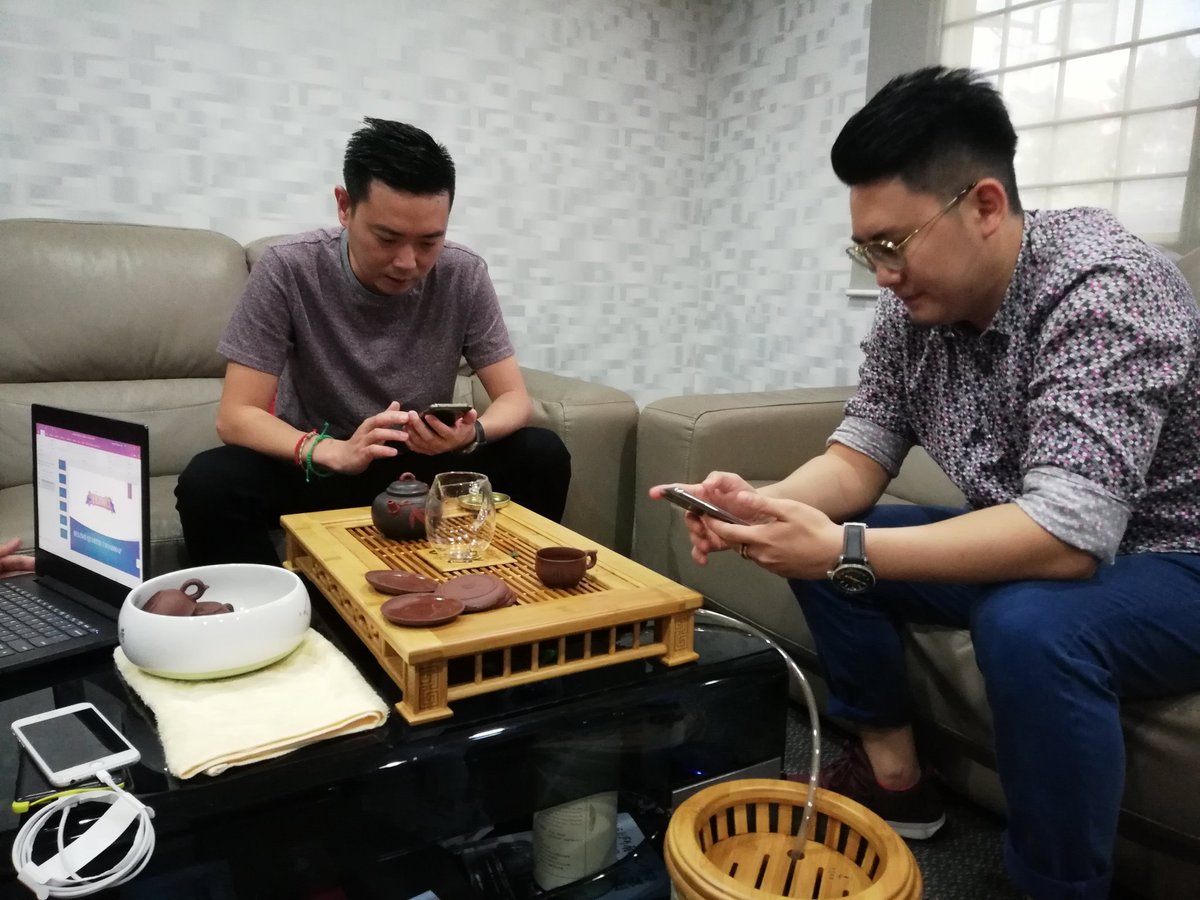 BitneyToken's tweet image. Q3 is coming and it’s coming BIG! We have something special coming up and it’s for ALL of our hardcore Beeznix fans. Stay tuned on our social media for the reveal soon!

#bitney #beeznix #blockchain #blockchaingames #blockchaingaming #playstore #androidgame #Ledgit