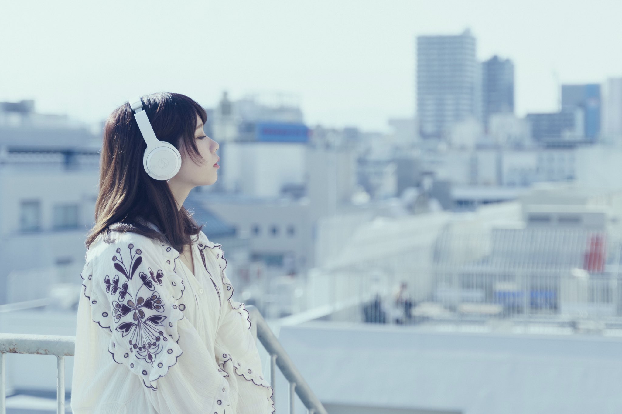 ヘッドホン女子 Twitter Search Twitter