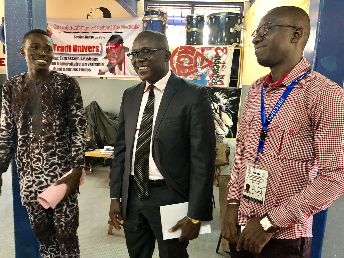 rescuao's tweet photo. Le #Comité_Inter_Universitaires_de_Préparation_et_de_Gestion (#CIUPG) a reçu la visite du #Président de la #Fédération Béninoise des Associations et #Clubs_UNESCO avant de se pencher sur les autres points inscrits à l’ordre du jour de cette #4ème session https://t.co/nR8U8HotHf