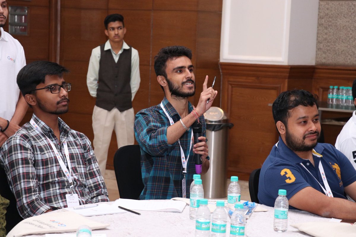 googlesearch_in's tweet photo. इसीके सात हमारा Google Webmaster Conference India 2019 का चंडीगढ़ संस्करण सफलता पूर्वक सम्पन होता हैं |
अहमदाबाद वासियो हम आपसे शुक्रवार को मिलने केलिए उत्सुक हैं |
अन्य 13 शहरो के बारे मे जाने के यहाँ देखे https://t.co/vdOgsQkwmO
#WMConf2019 #Chandigarh 🇮🇳 https://t.co/dsdpGWil7Q