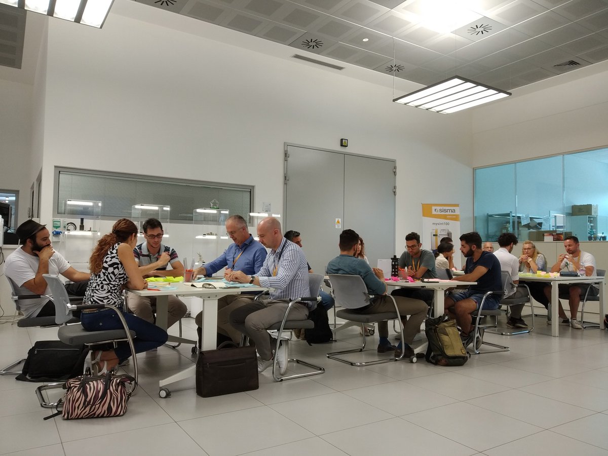 GalileoVD's tweet photo. "Design Thinking for innovation": GalileoVD a #SISMA
Alcuni scatti dal workshop rivolto alle aziende manifatturiere presso la sede di Sisma a Piovene Rocchette: nuove opportunità di innovazione e di crescita con la metodologia innovativa del #DesignThinking. https://t.co/R3qtun2LeW