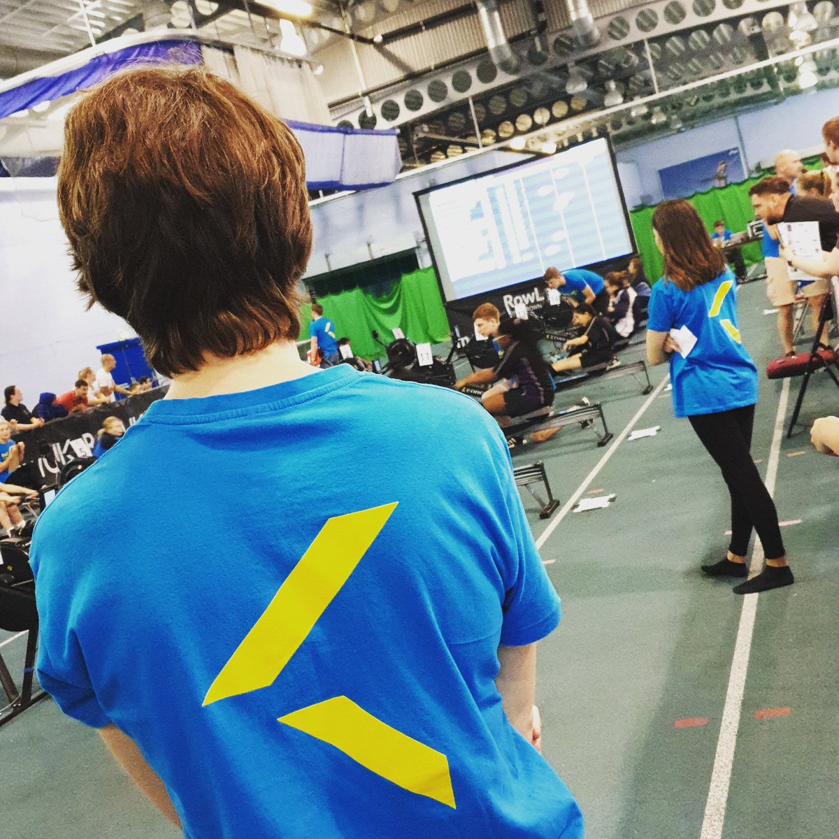RowLeeds's tweet photo. If you want to win one of these RowLeeds tops then post a picture from todays indoor championships along with the #rowleeds hashtag https://t.co/HkXin5PBh7
