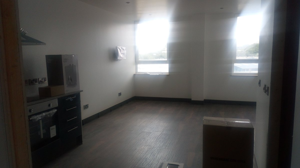 StudentsEls's tweet photo. We couldn't be more excited!
Our new flat developments are looking beaut 😍
Call 01314669873 or info@elsstudents.com to reserve now for September🎓 https://t.co/Ylo28ssLou