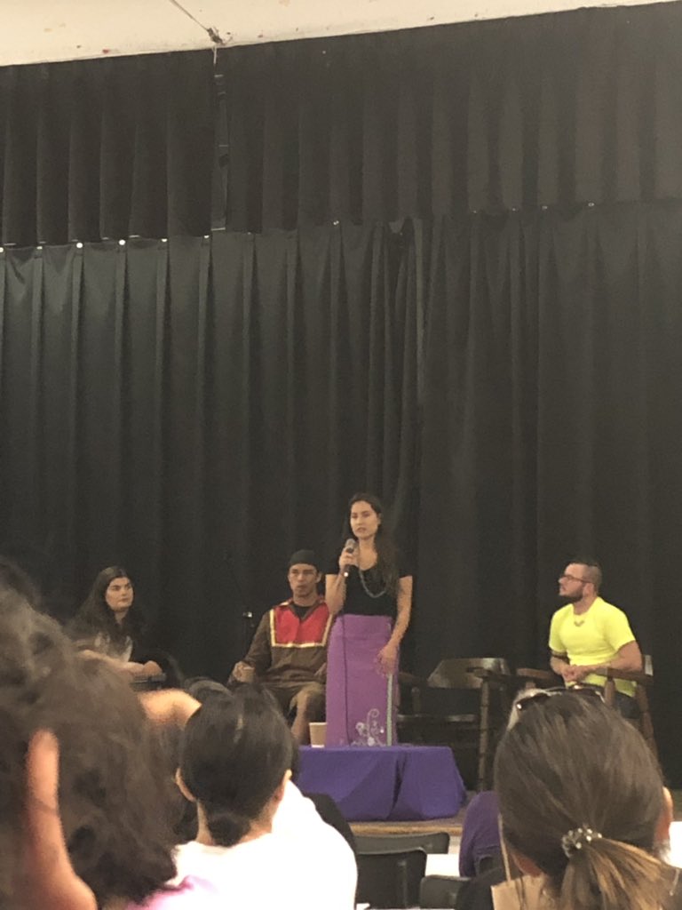 Rites of passage for youth such as Ohero: kon teach perseverance and endurance. The role of aunties and uncles in the program support feelings of mattering and emphasize the importance of the family.

#IndigenousGender