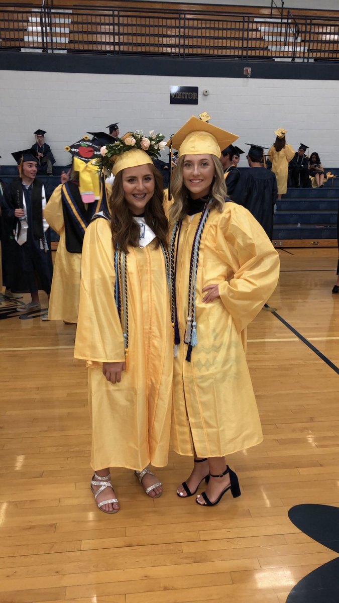 Happy birthday!!! <a href="/brooklynashley5/">Brooke🌸</a>  love you so much!!!💓💓