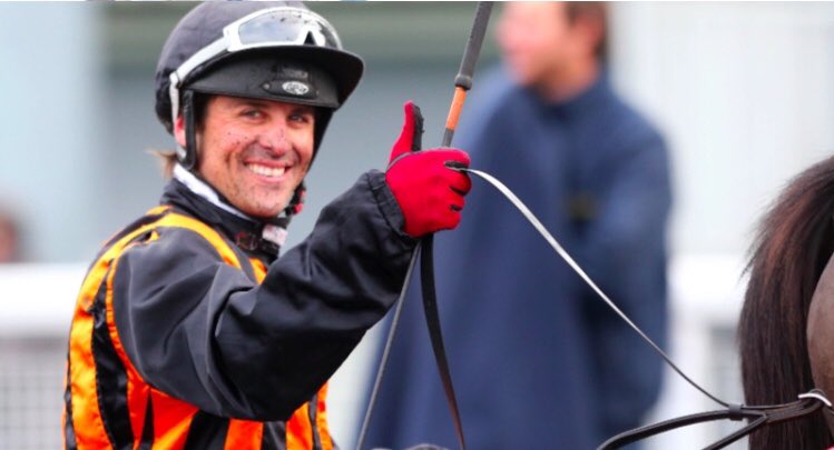 Demain Mauquenchy:

Dans la 5ème course le 12
Et dans la 8ème course le 14
Peut être pour un coup de deux d’Eric Raffin?