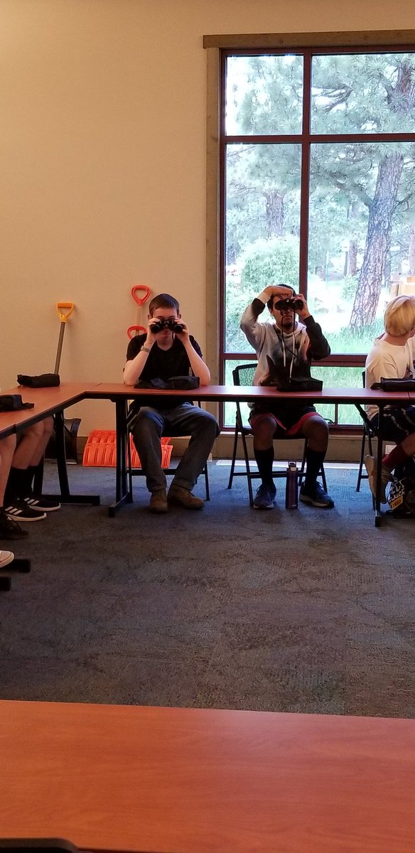 Amazing teachers today. #swapsummersalcareersinJCOS #careersoutside @JCOSRangerBen <a href="/JeffcoOpenSpace/">Jeffco Parks & Open Space</a> @JCOSRangerShaun <a href="/LinksCareer/">Jeffco Career Links</a> @COJasonGlass <a href="/JCOSRgrMartin/">Martin</a>