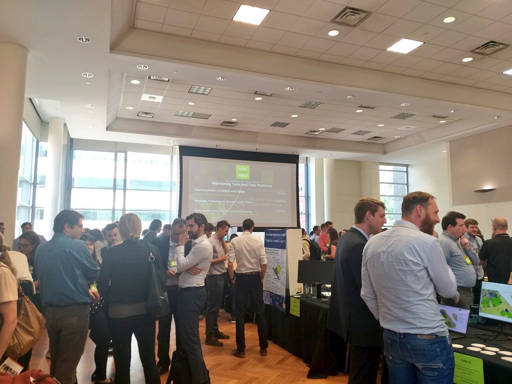 PWYP_Indonesia's tweet photo. In #GFWSummit We participate in the networking session with the practitioners and leaders of forest monitoring in the data and technology fair. https://t.co/sJ1jp7ExjU