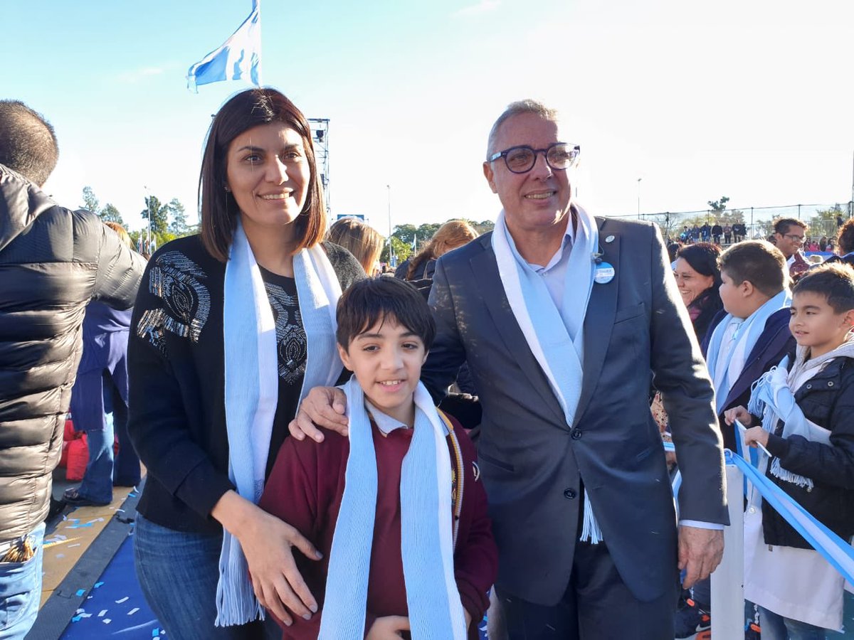 GiselaLZamora's tweet photo. Hoy fue un día muy importante para los chicos de Tigre que realizaron su promesa a la bandera. ¡Felicitaciones a todos, especialmente a mi hijo Lauti, que también participó de la ceremonia! #YoPrometoEnTigre 🇦🇷 https://t.co/gPo324mgkH