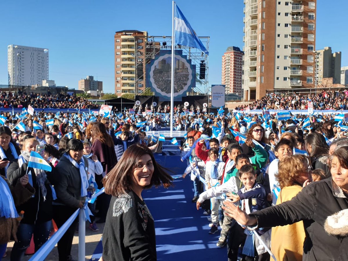 GiselaLZamora's tweet photo. Hoy fue un día muy importante para los chicos de Tigre que realizaron su promesa a la bandera. ¡Felicitaciones a todos, especialmente a mi hijo Lauti, que también participó de la ceremonia! #YoPrometoEnTigre 🇦🇷 https://t.co/gPo324mgkH