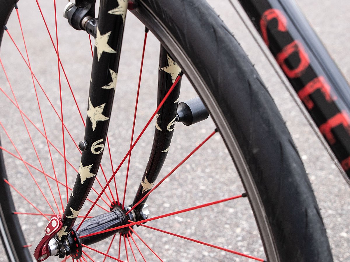 I'm looking for a new home for my special "Twin Six" edition Handsome Devil > minneapolis.craigslist.org/hnp/bik/d/minn…