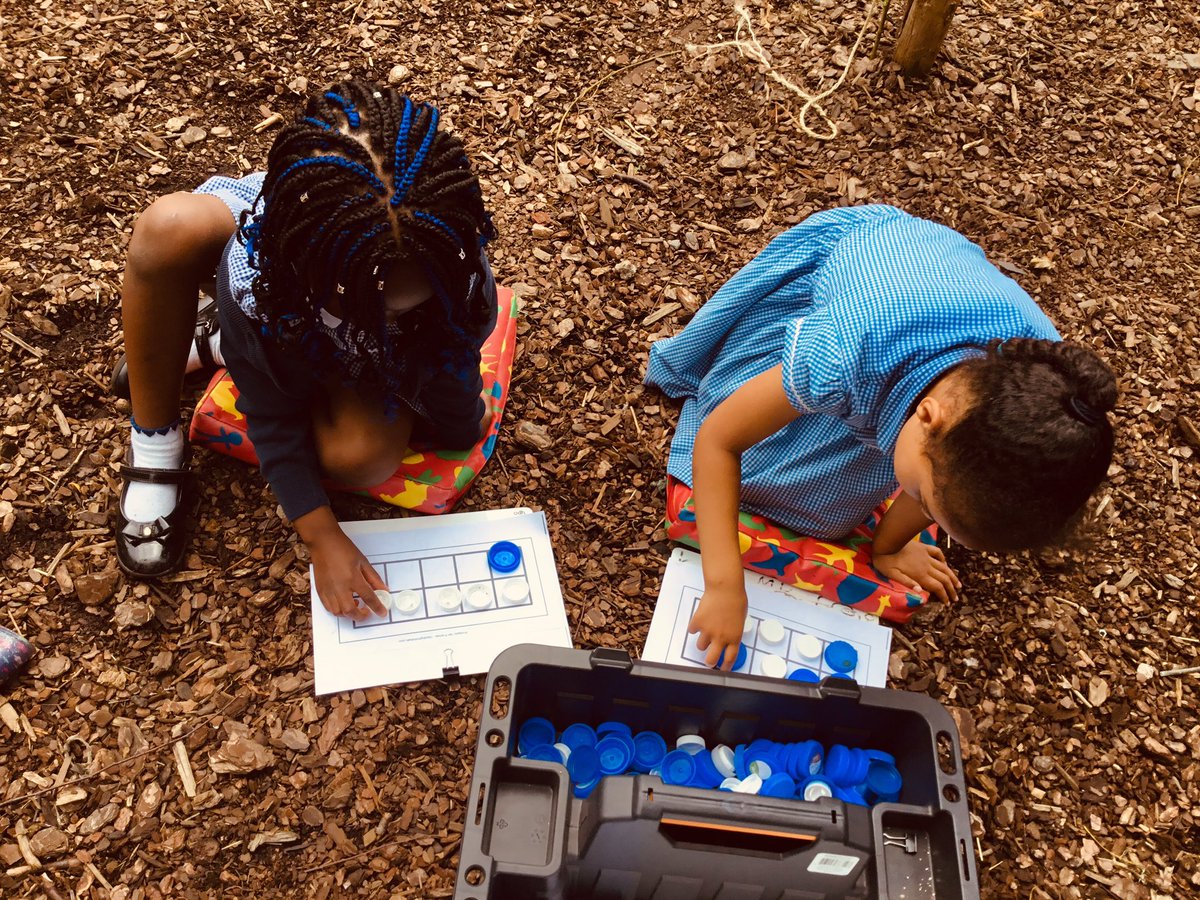 RecPleasant's tweet photo. Great to see our #pleasantstmathematicians recycling our bottle tops to see how many ways they could ‘make 10’. They loved spending the afternoon, playing and learning outdoors @PleasantStPrim @pleasantsteyfs https://t.co/lFDAnLSC9b