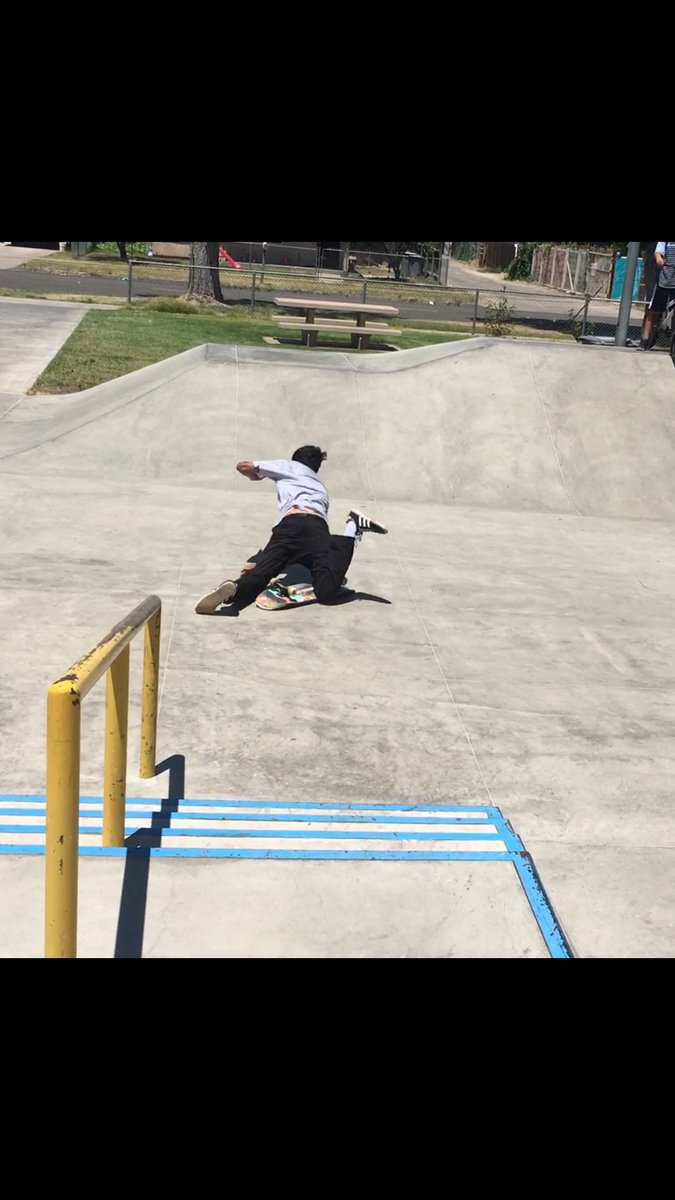 james_epidemics's tweet photo. Smackin my chin on the ground wasn’t in my plans today 😒😂 https://t.co/Yyl0v577gK