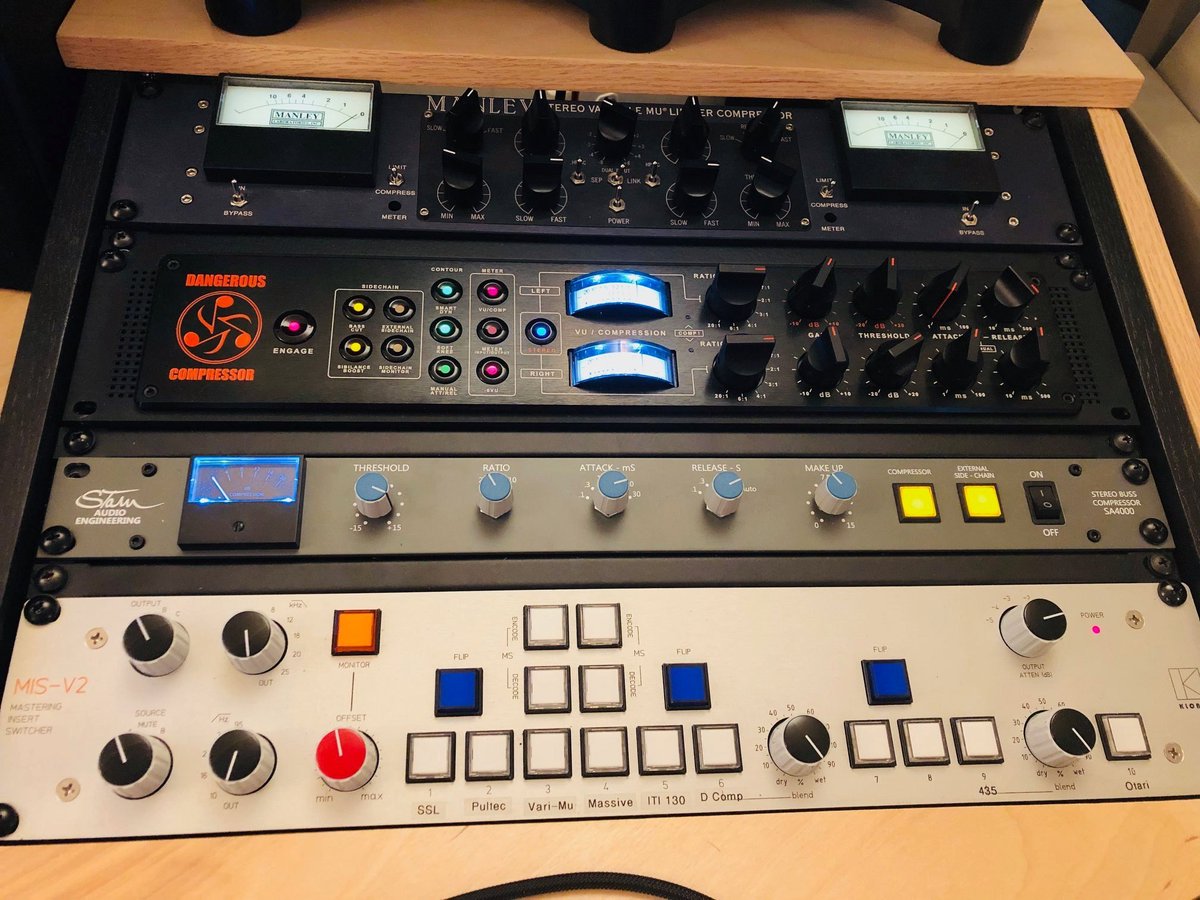 "Here's my SA4000. I love it. Used every day in virtually every master I produce." - Mat Leffler-Schulman 🙂

#Stamaudio
#Spotthestam