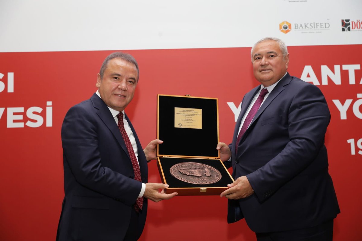 Muhittin Böcek
