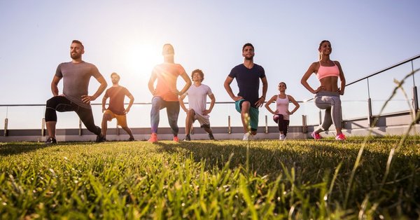 Why outdoor group exercise series (like those run by Boston-based <a href="/BootybyBrabants/">Booty By Brabants</a> and <a href="/kickitbyeliza/">Kick It By Eliza®️</a>) are becoming summer's hottest events bit.ly/2Rn9Zjj