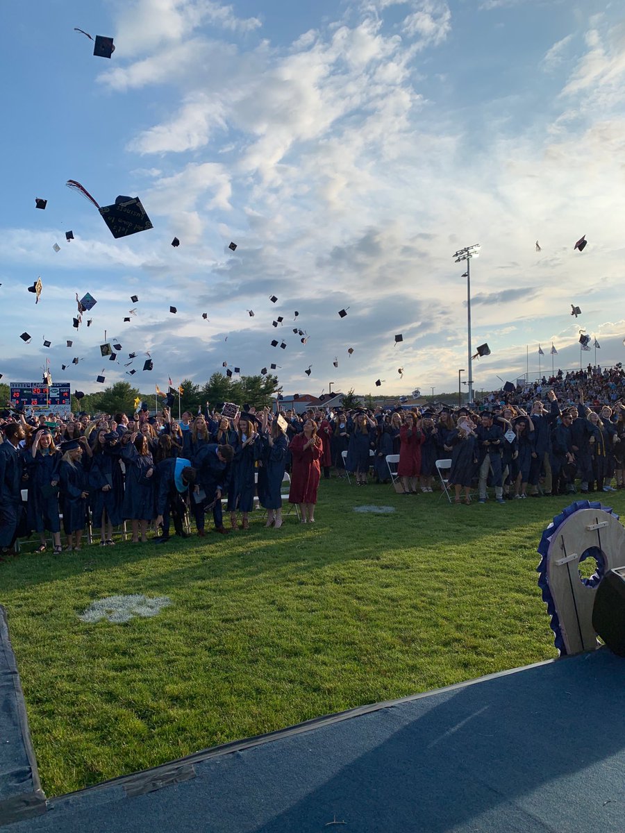 LTSDSup's tweet photo. Congratulations to the OUTSTANDING Class of 2019! https://t.co/87TqEimeHZ