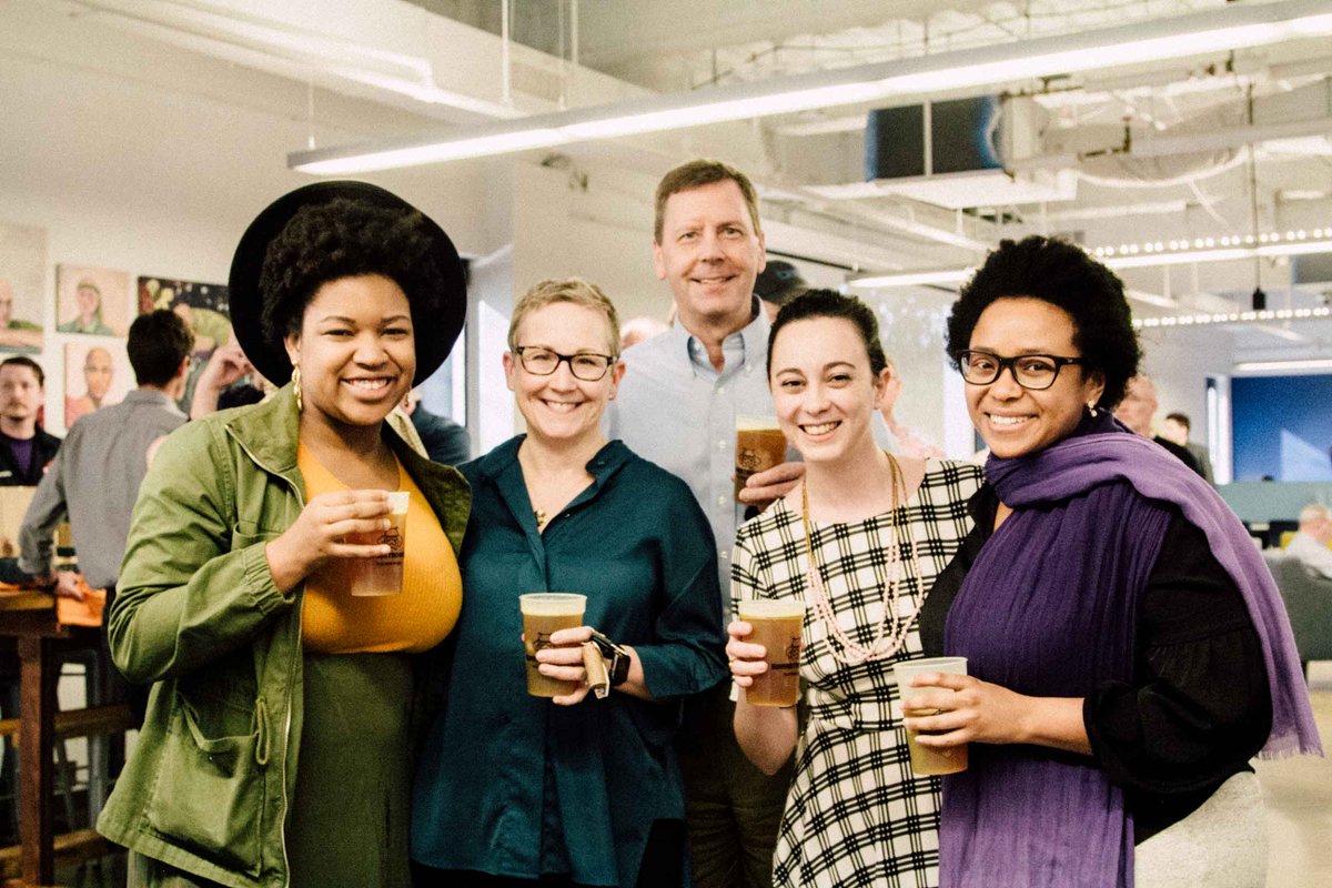 🐝Happy #PollinatorWeek! Thank you to our partners & tenants for welcoming our @BeeDowntown bees with open arms. We've made a couple of great collaborations & products along the way. Here's a photo of our 2nd floor tenants at #Frontier800 w/ this year's honey beer, SWARMTROOPER💛