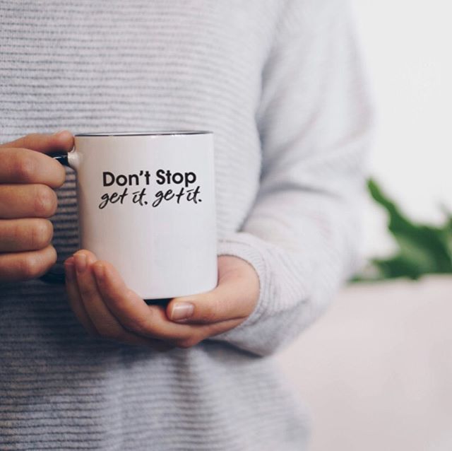 “You're not a loser in anything until you quit. Don't quit.” -Kelvin Sampson
—————
#DontStop #DontQuit #Getit #GetItGetIt #MotivationalMug #Motivation #DailyMotivation