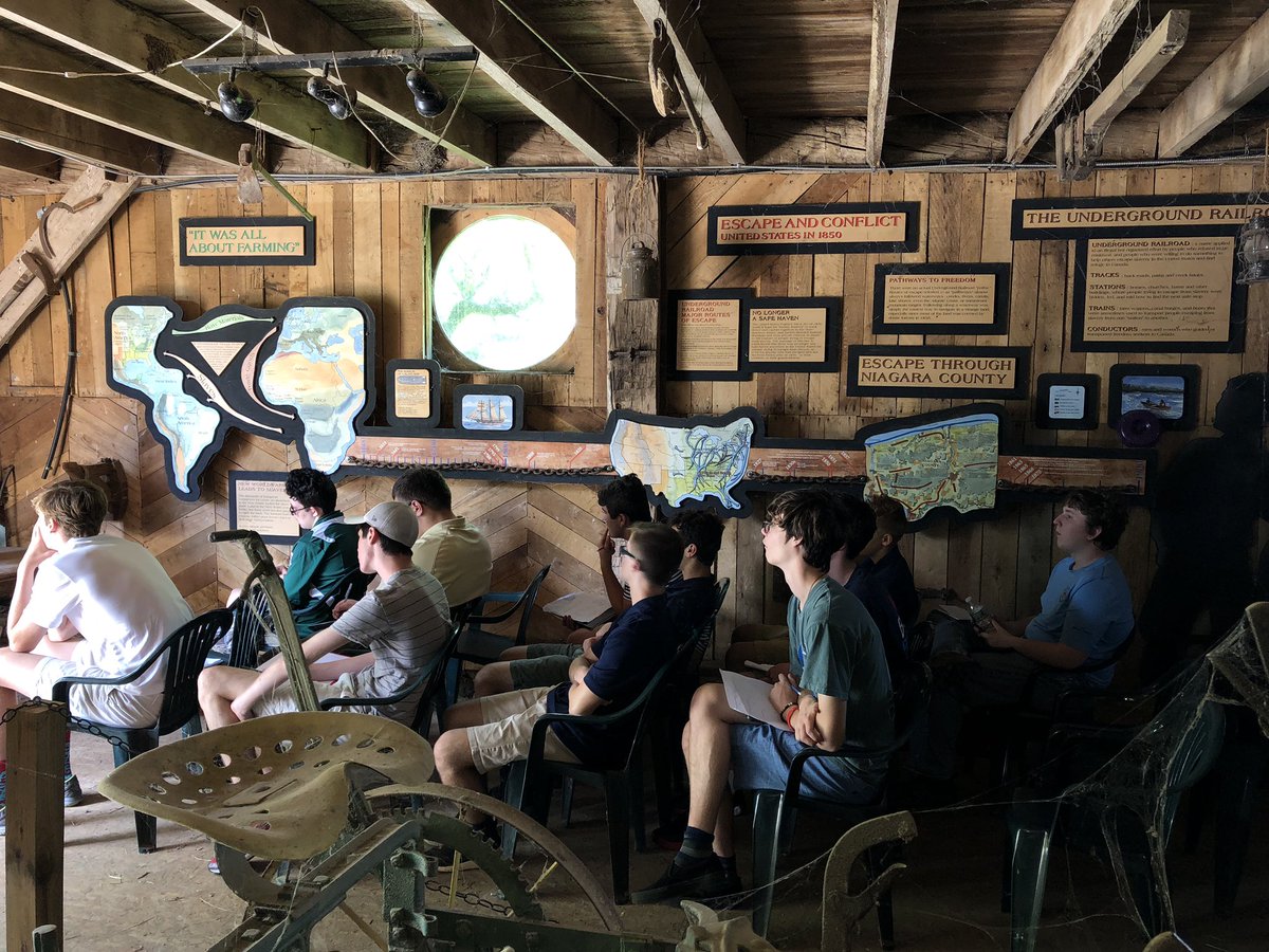CHSGettysburg's tweet photo. CHS Civil War History Summer Session Class on an Underground Railroad History Tour of Western NY (URR Heritage Center in Niagara Falls &amp; Murphy’s Orchards in Burt, NY) https://t.co/xaQLeD749W