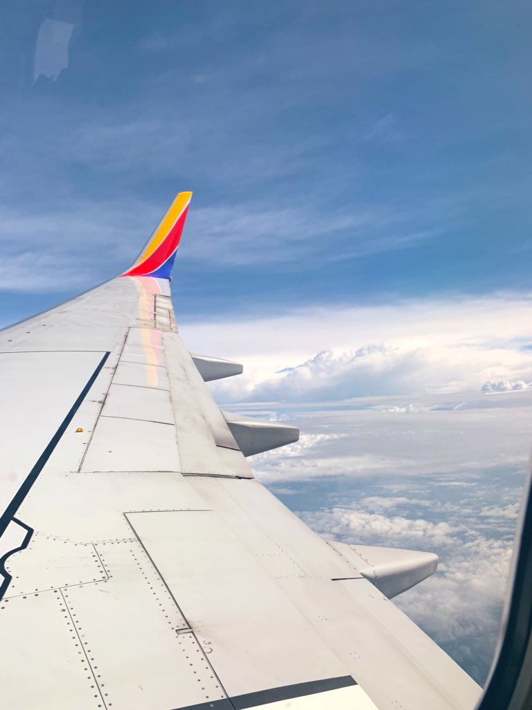 rachelbruinsma's tweet photo. Landing in St. Louis! Ready for Optometry’s Meeting!!
#OM2019 #AOA #AOAPlusInfluencer #theaosa #WhyEYEOM #SeeYouInTheLou #AOAPlus https://t.co/eYFV82gRdd