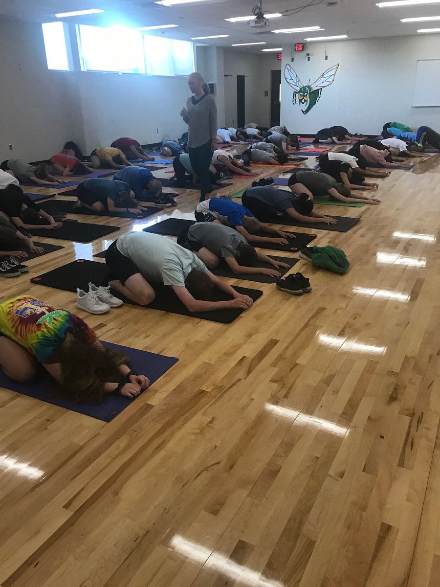 stephwernerruns's tweet photo. Perfecting our yoga moves in summer Personal Wellness! https://t.co/7mDMltJykQ
