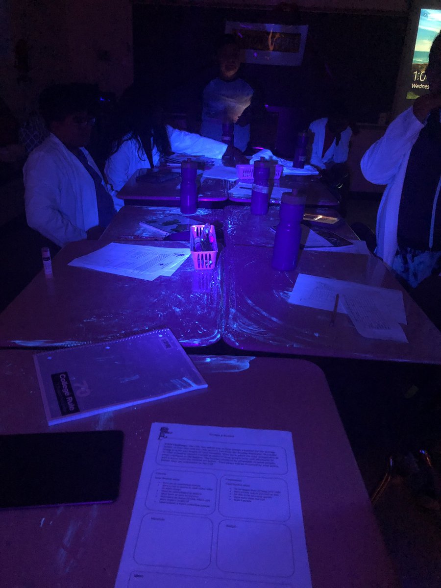 MrsFlynnScience's tweet photo. The zombie virus is spreading! Better protect ourselves ... #LCPSStemCamp2019 https://t.co/5b3GjFlYn6