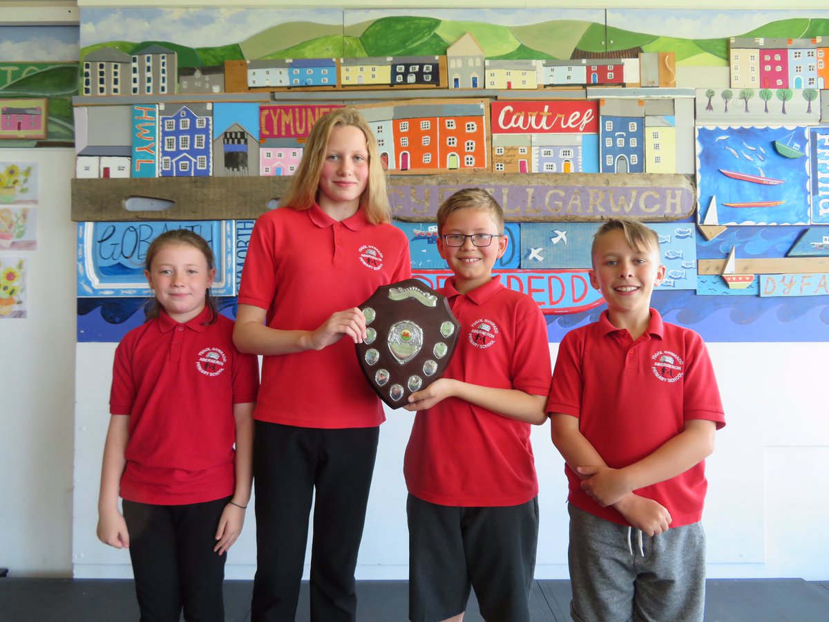 Ysgol Aberaeron tweet media