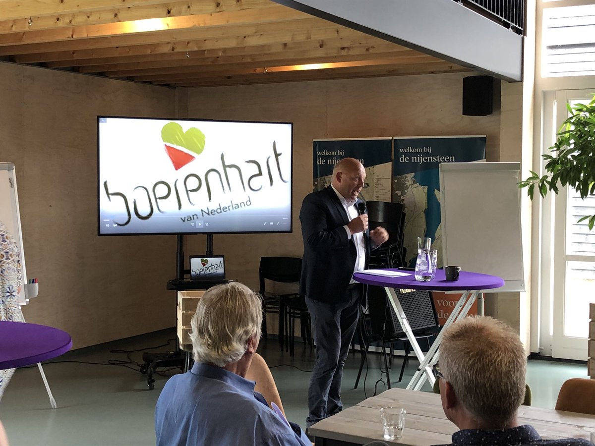 Zojuist bij de lancering van <a href="/BoerenhartP/">Boerenhart</a> #ijsselvallei geweest. #streekproducten producenten verenigd. Nu nog makkelijker verkrijgbaar op de gehele Veluwe. #horeca