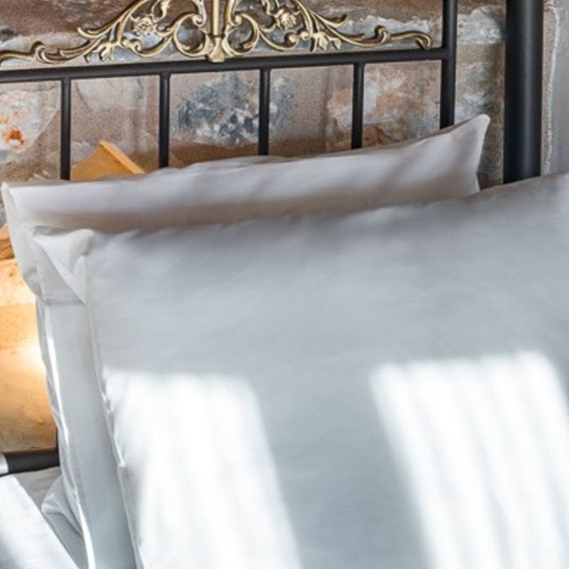 PortoKaleHotel's tweet photo. A good night’s sleep is key to an amazing vacation, don’t you agree? Lay your head on our lux pillows and dream away the day to come! #PortoKale | Bookings at https://t.co/eqht44u4OT (link in bio)

#hotelroom #slowtravel #luxuryhotels #bestplacestogo #portokagio #manipeninsula … https://t.co/FxXWdNCaJ8