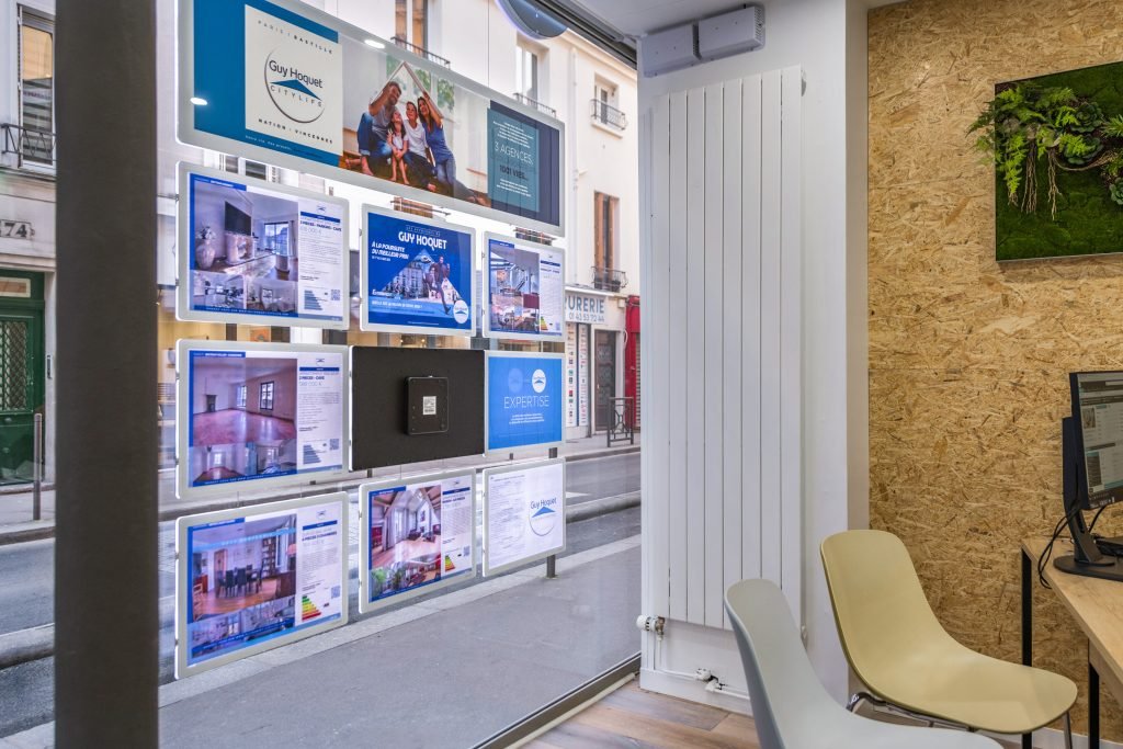 VitrineMediaMX's tweet image. Aprovecha el tráfico peatonal y/o vehicular y obten las siguientes ventajas con nuestros productos. 4 veces + personas ven tu publicidad, 30% + de tráfico en tu negocio, tu publicidad sigue trabajando por ti las 24 horas. #displayLed #publicidad #vendemas #negocios #mexico