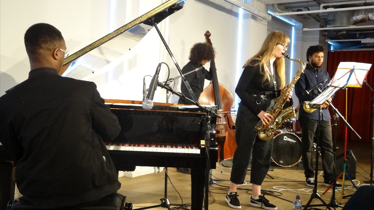 TWLiveEvents's tweet image. Festivals, Foyles and Fundraising! - mailchi.mp/tomorrowswarri…