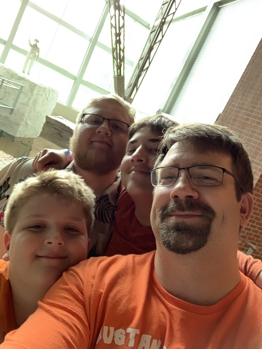 BillSandusky's tweet photo. Having a solid time visiting @IndianaMuseum #ISMHS. https://t.co/CwqREz198w