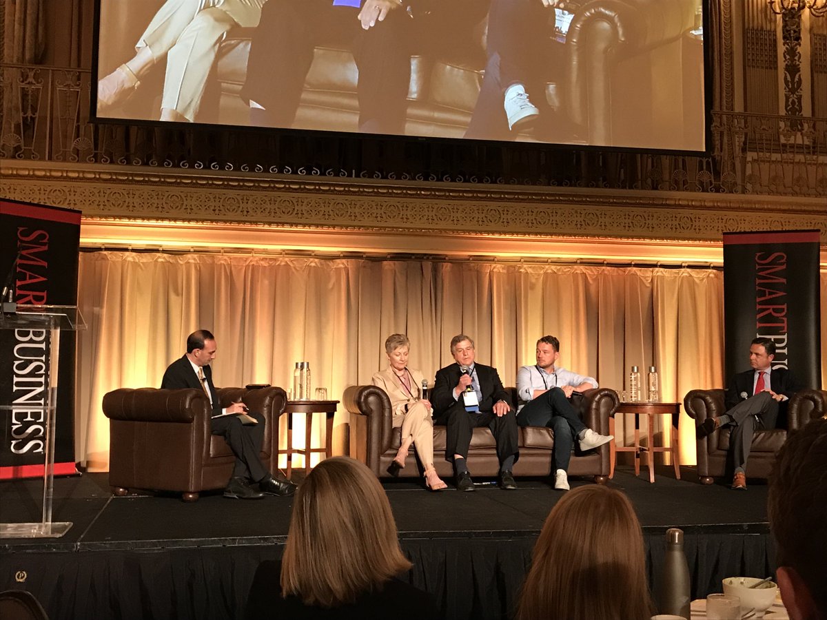 SBDealmakers's tweet photo. Chicago Food Industry experts are sharing why the region continues to attract investments, grow at lightning speed and feast on the competition. #DealmakersChicago
@hickoryfarms @FarmersFridge, ACH Food Companies, Spiral Sun Ventures. Facilitated by @DustinSKlein https://t.co/ZXgzuRcZT0