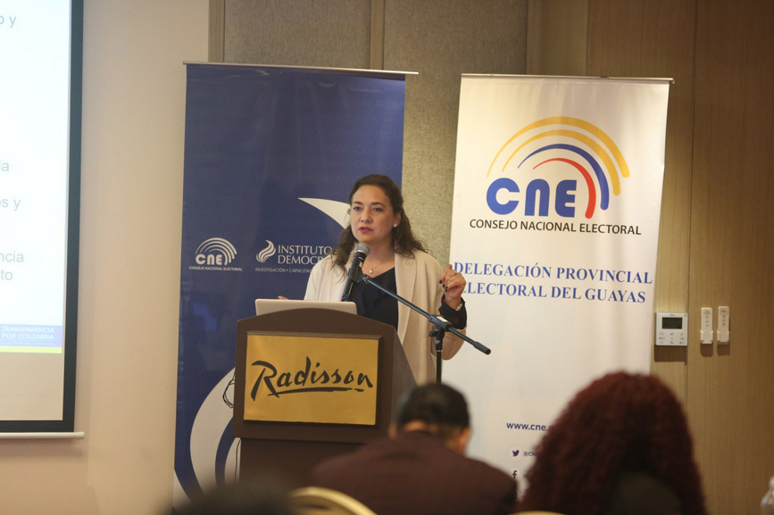 pichincha_cne's tweet photo. #CNEInforma l Hoy en la ciudad de Guayaquil, expertos en material electoral participan en las Mesas de Diálogo #ReformasElectoralesEc. 
Evento organizado por el @InstitutoCNE, el @cnegobec y la @Red_Innovacion del @NDI. https://t.co/brn0Ckyjh8