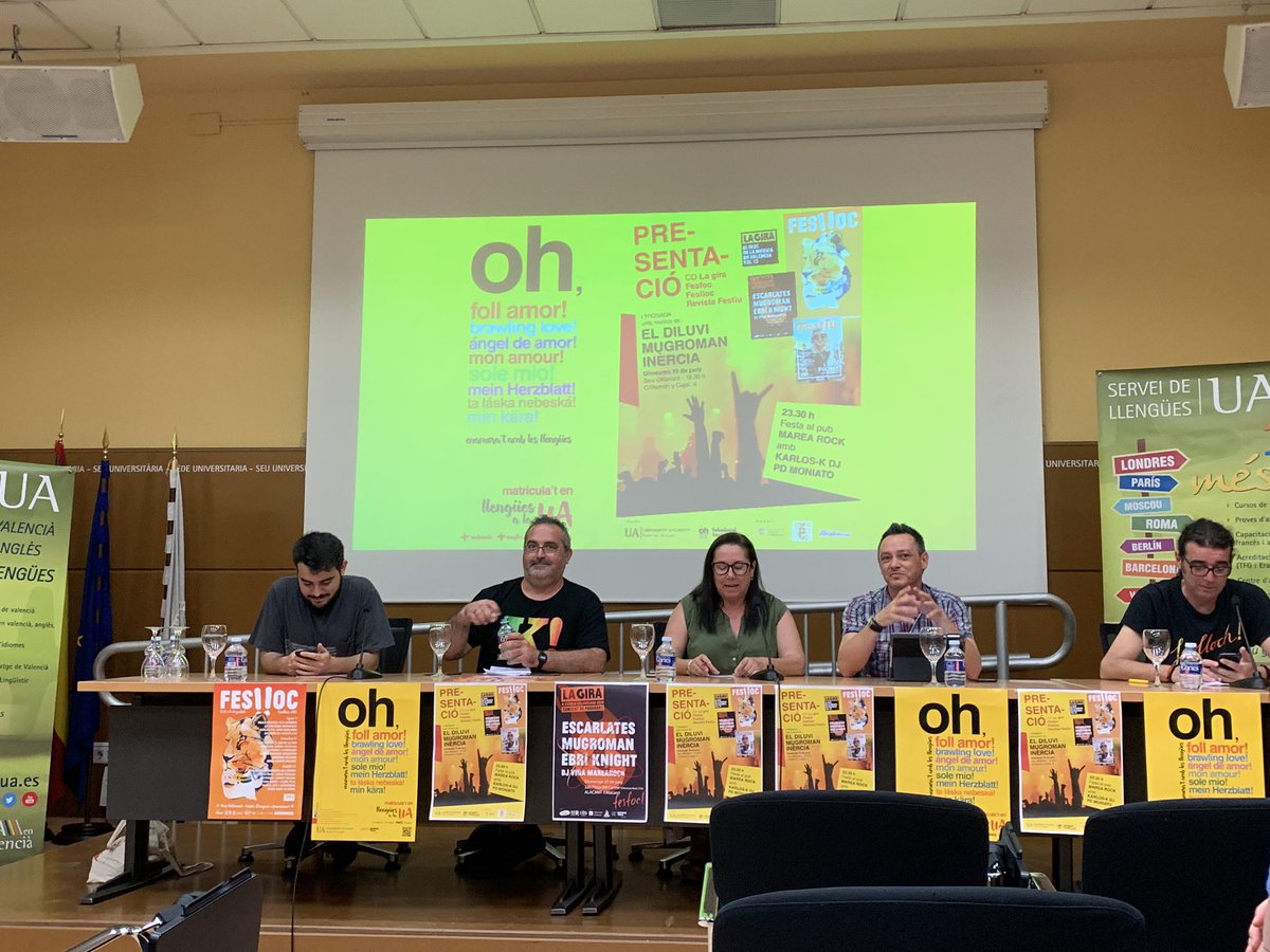 el_Diluvi's tweet photo. Presentació de:
@Feslloc
#Fesfoc
CD de #LaGira
Revista #Festiu https://t.co/gg27dPhYs2