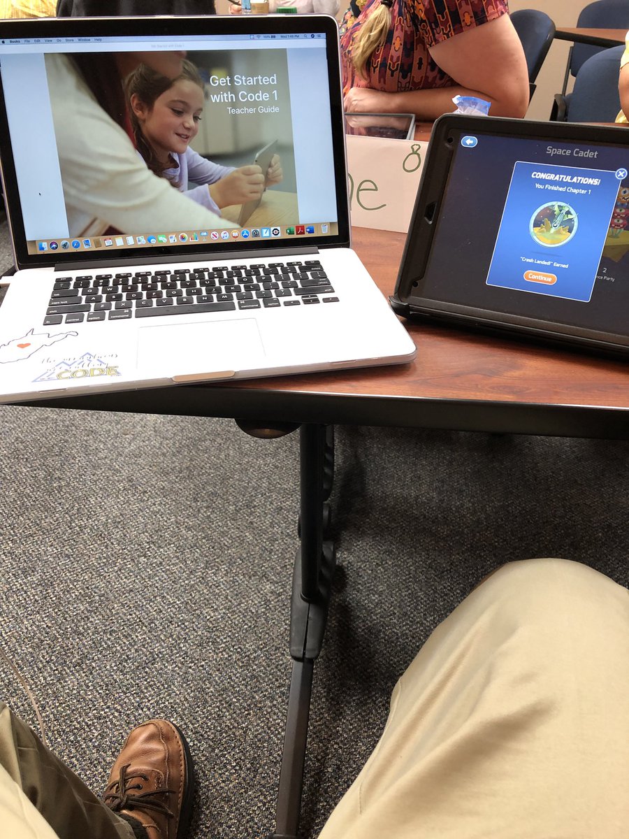 leemooreTIS's tweet image. Attending @AppleEDU training on coding with @sully304. @CodeWV @WVeducation #CS4WV #codewv