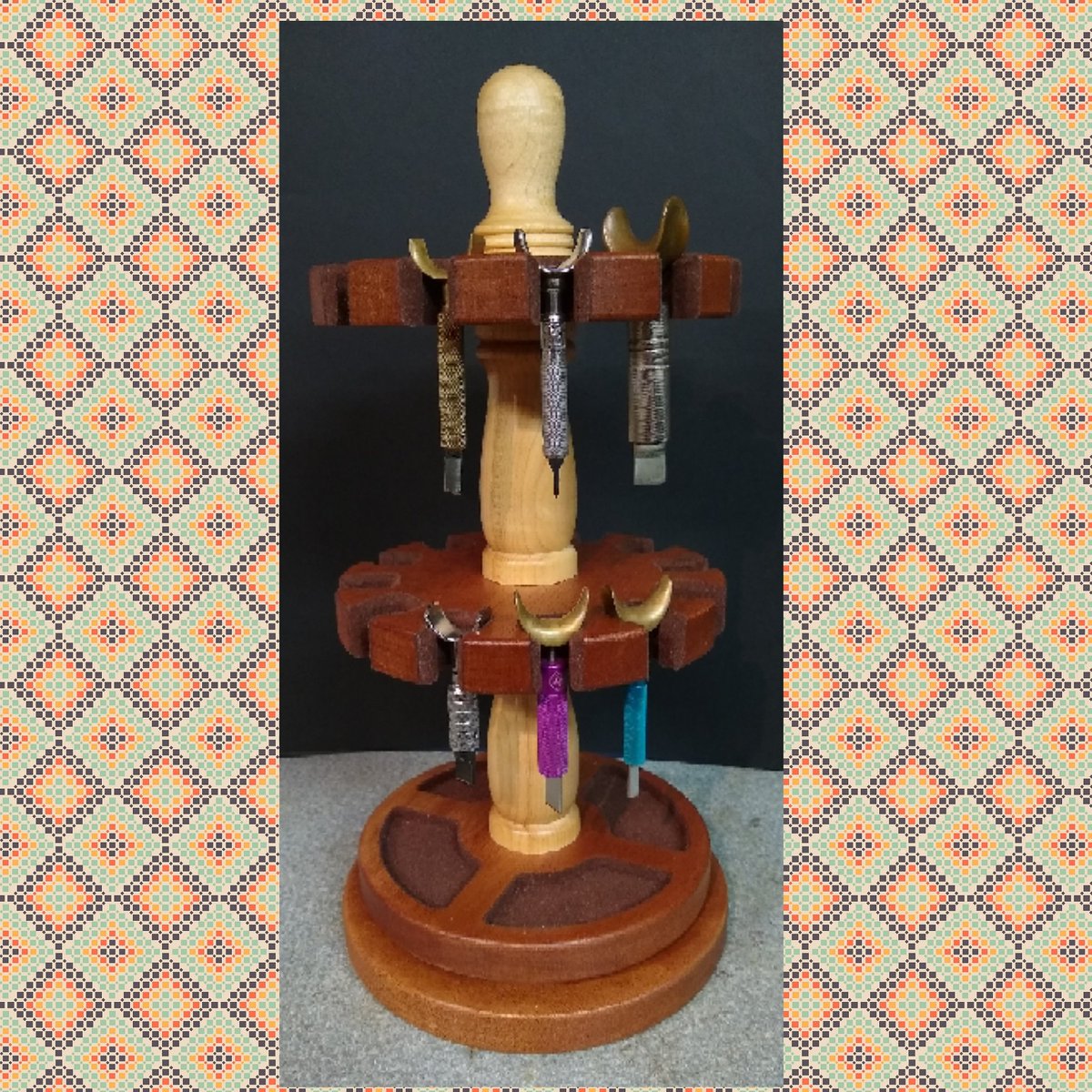 SwallowsLeather's tweet image. SK24 in African Mahogony and Maple!  1 of 4 sizes we offer!