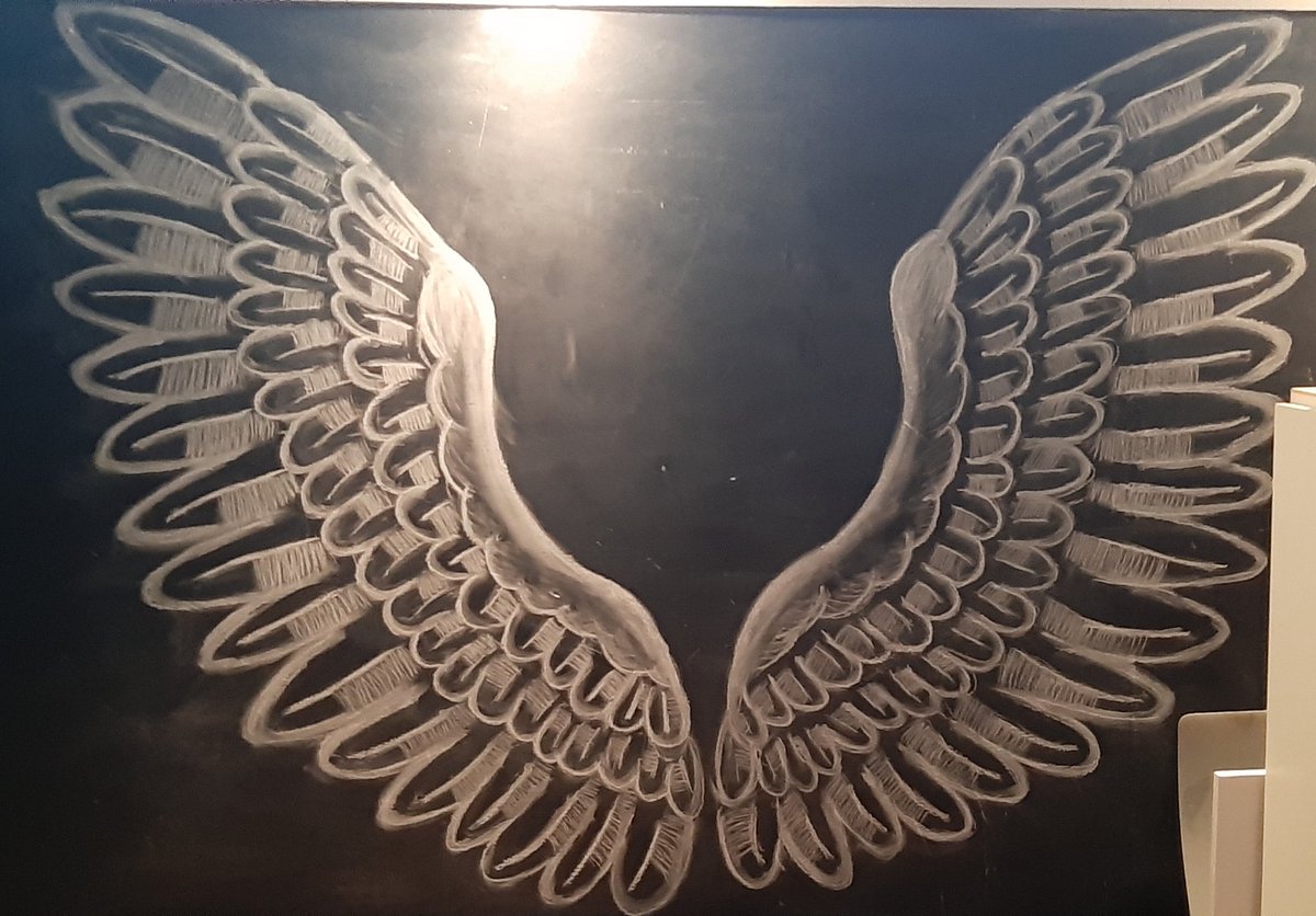 Gotta love my chalkboard wall 🖤