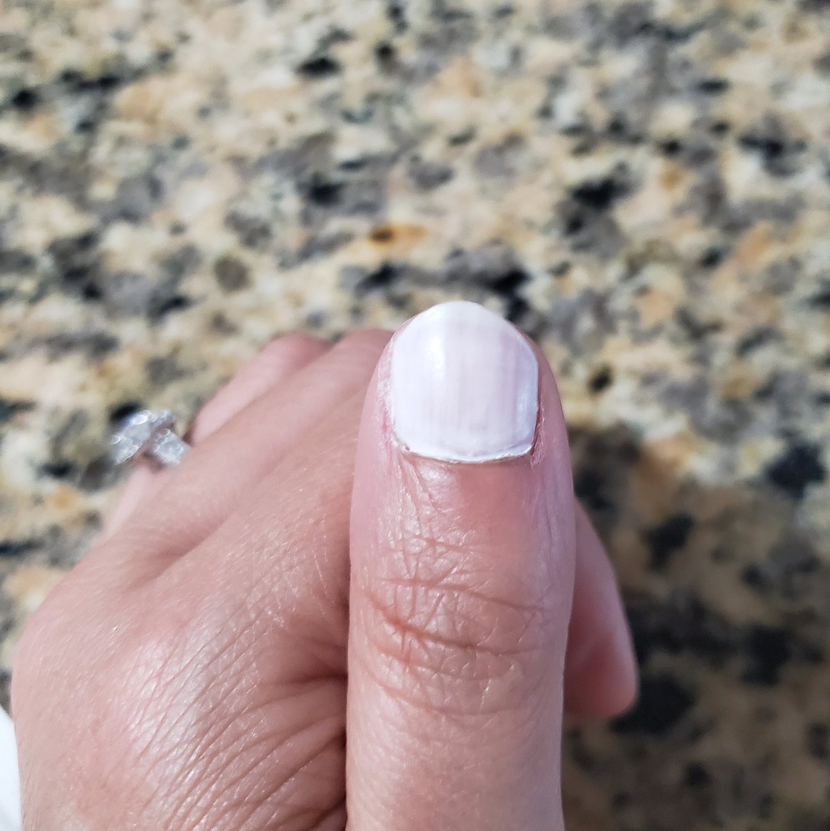 MrsWestisBest's tweet photo. @mrs_ferraroGE @Golbowtweets Look!! While driving home the heat turned my nail polish from pink to white!! #SPARKlab #kisdlearningrocks https://t.co/mtGte8XJG5