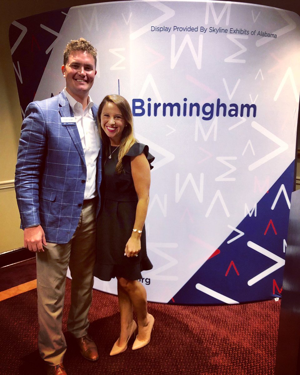 sarasanfranklin's tweet photo. Supporting @DrewDFranklin at his last meeting as president of @AMABirmingham! #marketing #amabham https://t.co/1lKG9oePQh