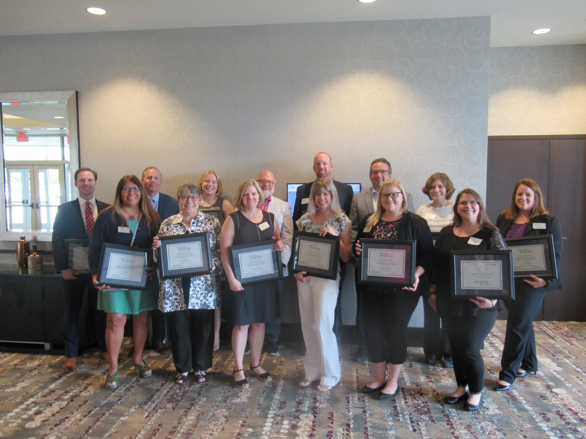 LenexaChamber's tweet photo. Congratulations to the Leadership Lenexa class of 2019 on their graduation today! Great Job! #celebrate #congrats #lenexa https://t.co/nZ0l2J8hYL