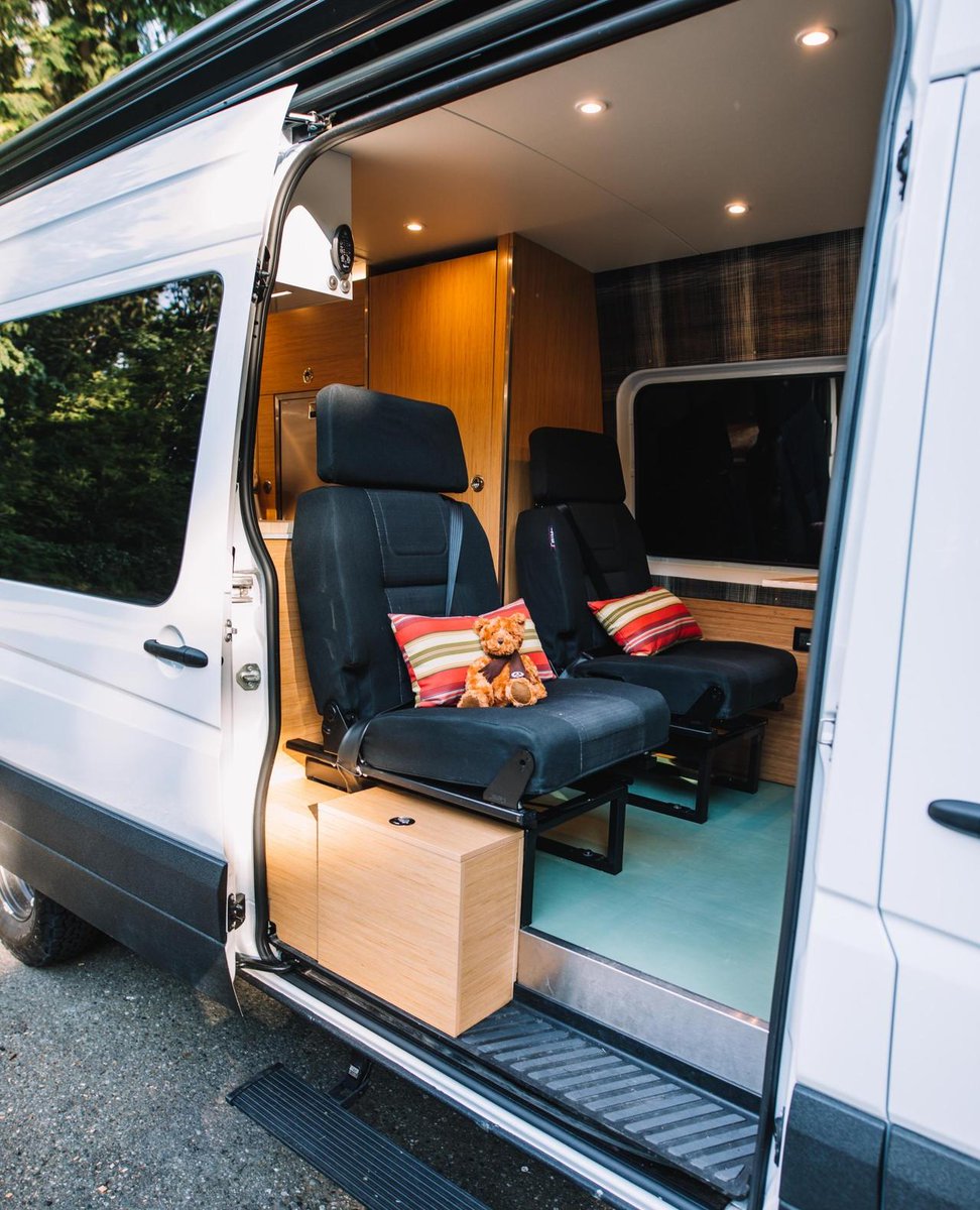 Nomad Vanz tweet media