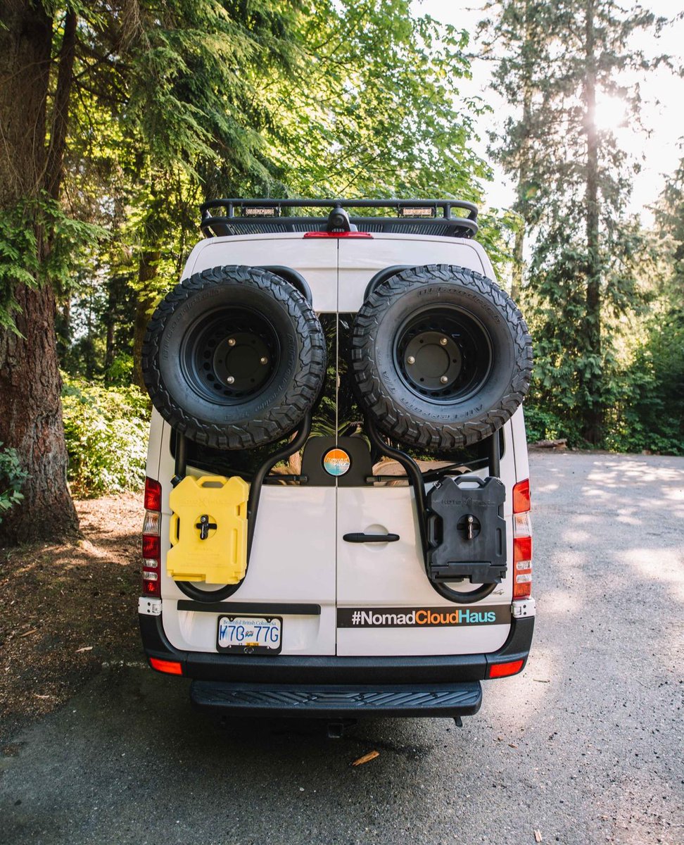 Nomad Vanz tweet media