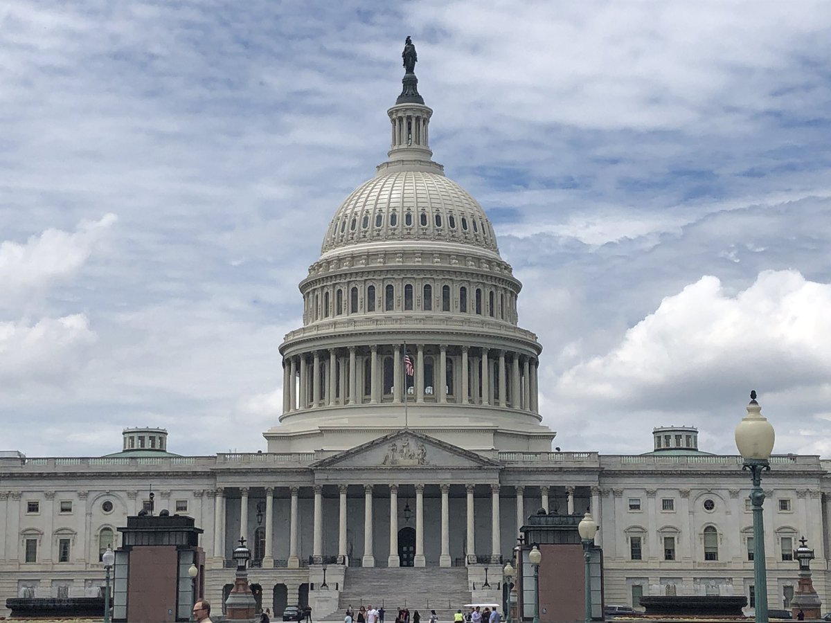 KYTESOL's tweet photo. Thanks to the staffers from @RepJohnYarmuth @RandPaul and @senatemajldr for spending time with us to learn more about the needs of English Learners in KY and throughout the US! TESOLadv19 https://t.co/nqi7IplFxc