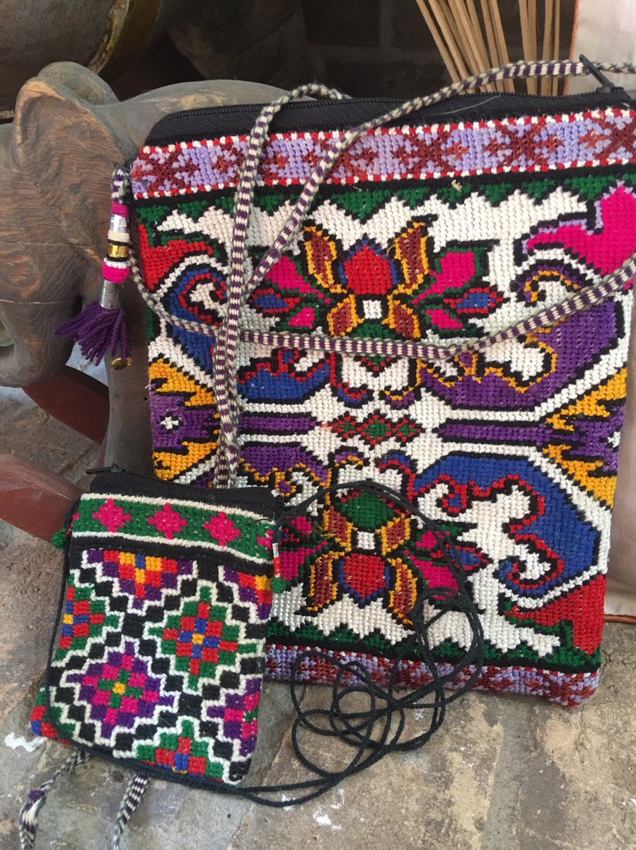 OWTShop's tweet photo. Excited to share this item from my #etsy shop: Hand Made Woven Yarn Bag/Cross Shoulder Travel Pouch/Ornate Multi Color Tapestry Tote/Shoulder Bag and Small Coin Bag/Set of 2 https://t.co/kCKAOjTFyC https://t.co/rMASzCuTJF